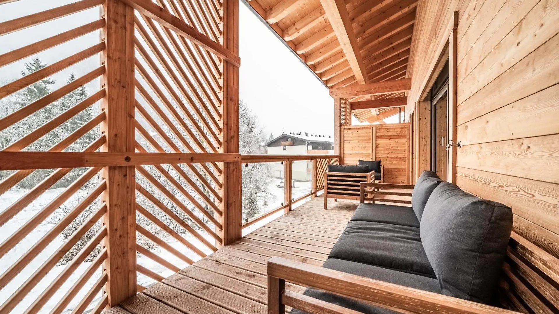 Apartment Rivulet, Chatel- By Emerald Stay